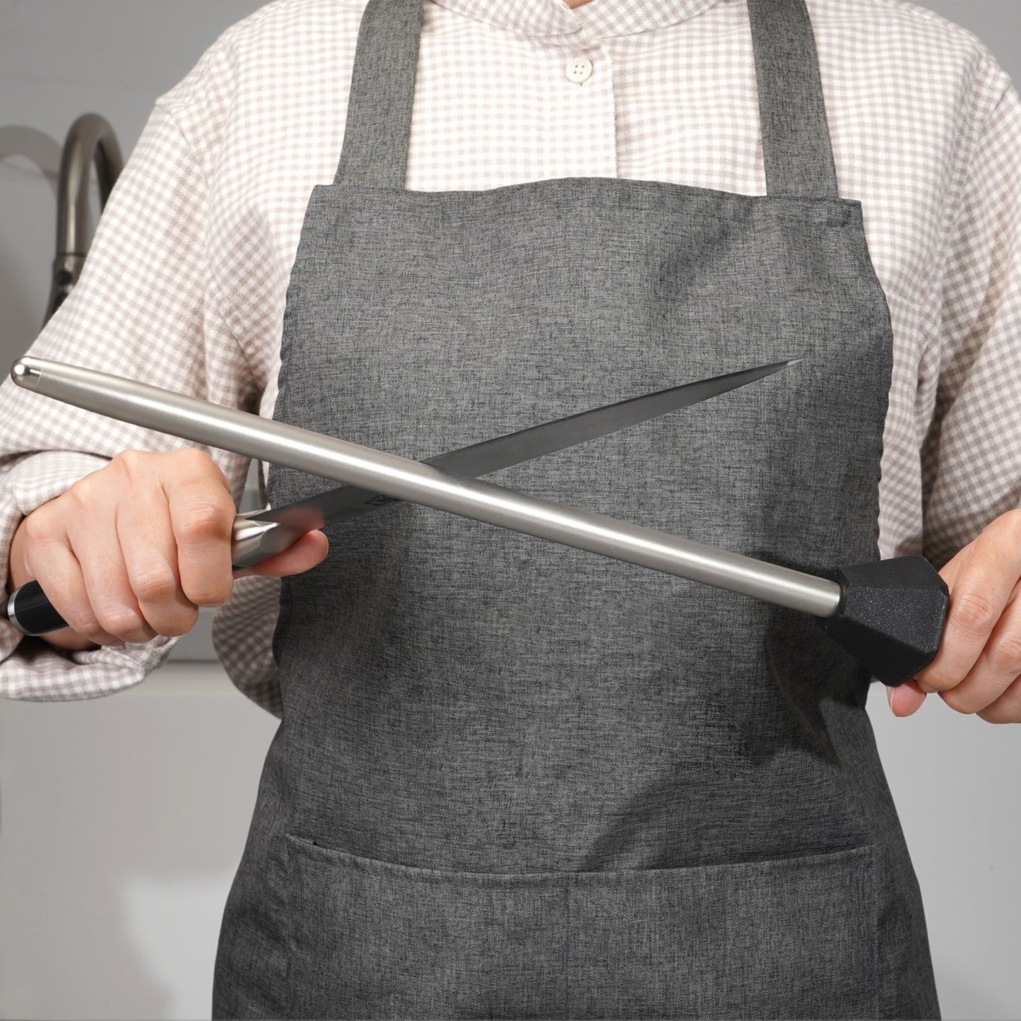 110R 12 inch Diamond Sharpening Rod, Extra Fine